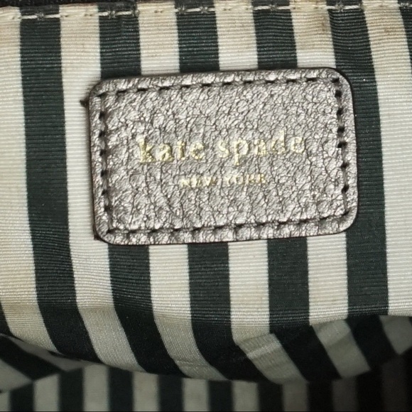 🚨 SOLD 🚨 Kate Spade | Metallic Silver Handbag - Picture 6 of 8